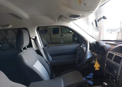 2007 Dodge Nitro Sxt from USA, damaged, VIN 1D8GU28K17W731307